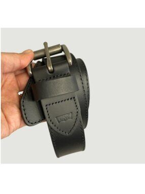 Levi's Men's M 34-36 Black Leather Belt With Metal Buckle N1468